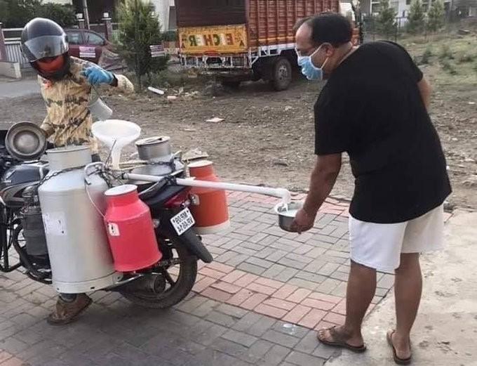 क्या आपने सोचा शराब भी ऐसी बीकी जा सकती है :यह हमें कोरोना से बचा सकता है