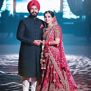 Banner Title Maison Fringe Quilt Cover – Smoke